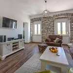 Raj - Case de vacanță