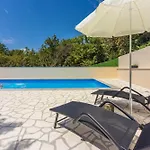 Case de vacanță Raj - *
