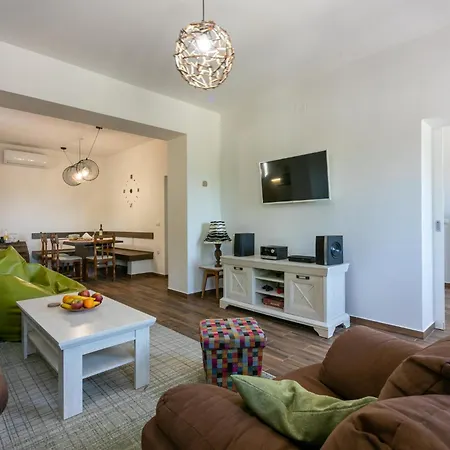 Raj - Prázdninový dům *