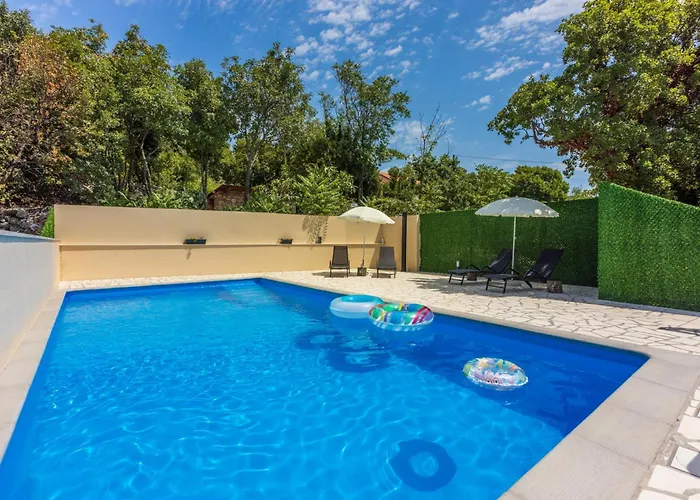 Raj - Holiday home *